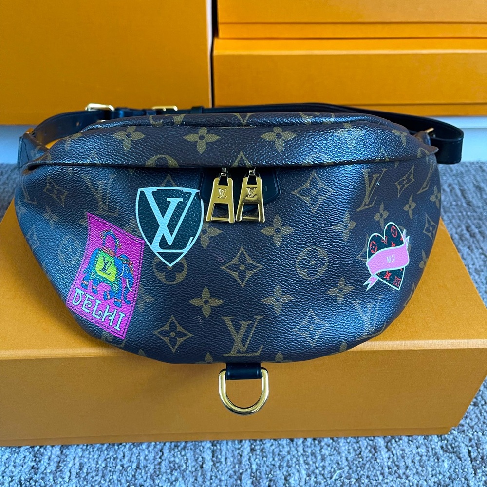 Authentic Louis Vuitton World Tour Bumbag